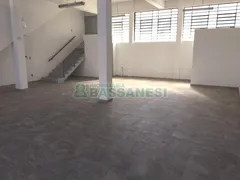 Loja / Salão / Ponto Comercial para alugar, 150m² no Lourdes, Caxias do Sul - Foto 8