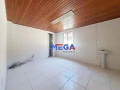 Loja / Salão / Ponto Comercial para alugar, 127m² no Joaquim Tavora, Fortaleza - Foto 7