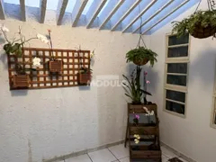 Casa com 3 Quartos à venda, 180m² no Vigilato Pereira, Uberlândia - Foto 4