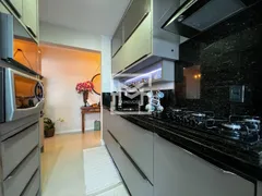 Apartamento com 3 Quartos à venda, 92m² no Barreiros, São José - Foto 18