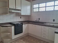 Casa com 3 Quartos para alugar, 171m² no Centro, Araraquara - Foto 7