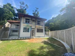 Casa de Condomínio com 4 Quartos à venda, 230m² no Carlos Guinle, Teresópolis - Foto 1