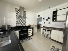 Casa com 3 Quartos à venda, 280m² no Jardim Maria Rosa, Valinhos - Foto 10