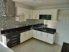 Casa de Condomínio com 4 Quartos à venda, 189m² no Pilar, Maricá - Foto 4