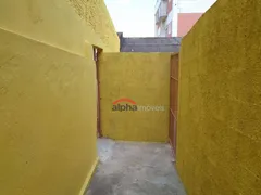 Casa com 2 Quartos para alugar, 60m² no Vila Santa Terezinha, Sumaré - Foto 3