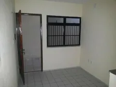 Kitnet com 2 Quartos para alugar, 45m² no Centro, Fortaleza - Foto 5