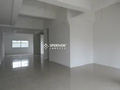 Loja / Salão / Ponto Comercial para alugar, 136m² no De Lazzer, Caxias do Sul - Foto 10