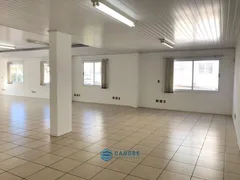 Casa Comercial para alugar, 460m² no Medianeira, Caxias do Sul - Foto 24