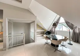 Casa de Condomínio com 3 Quartos à venda, 253m² no Santo Inácio, Curitiba - Foto 35
