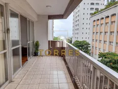 Apartamento com 3 Quartos à venda, 180m² no Praia das Pitangueiras, Guarujá - Foto 1