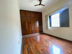 Casa com 3 Quartos à venda, 195m² no Jardim Nova Época, Araraquara - Foto 10