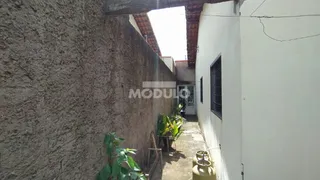 Casa com 2 Quartos à venda, 146m² no Granada, Uberlândia - Foto 18