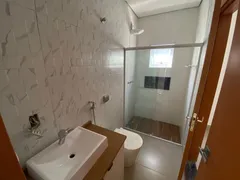 Casa com 3 Quartos à venda, 160m² no Cidade Jardim, Uberlândia - Foto 12