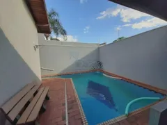 Casa com 3 Quartos para alugar, 223m² no Vila Ana Maria, Ribeirão Preto - Foto 2