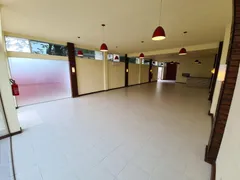 Loja / Salão / Ponto Comercial com 3 Quartos para alugar, 200m² no Ponta de Baixo, São José - Foto 6
