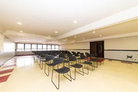 Conjunto Comercial / Sala para alugar, 31m² no Centro, Curitiba - Foto 17