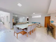 Casa de Condomínio com 3 Quartos à venda, 200m² no Sítios Santa Luzia, Aparecida de Goiânia - Foto 1