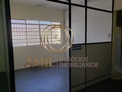 Loja / Salão / Ponto Comercial para alugar, 300m² no Vila Industrial, São José dos Campos - Foto 9