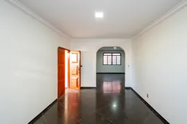 Casa com 4 Quartos para alugar, 266m² no Setor Bueno, Goiânia - Foto 2