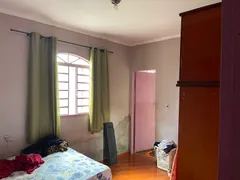 Casa com 3 Quartos à venda, 270m² no Conjunto Vera Cruz, Goiânia - Foto 8