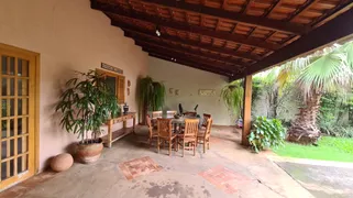 Casa com 3 Quartos à venda, 200m² no Presidente Roosevelt, Uberlândia - Foto 10