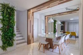 Casa de Condomínio com 3 Quartos à venda, 110m² no Uberaba, Curitiba - Foto 1