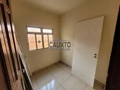 Casa com 3 Quartos à venda, 100m² no Jardim Brasília, Uberlândia - Foto 4