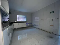 Sobrado com 3 Quartos para alugar, 152m² no Parque Renato Maia, Guarulhos - Foto 14