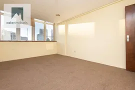 Conjunto Comercial / Sala à venda, 34m² no Centro, Curitiba - Foto 3