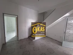 Sobrado com 3 Quartos à venda, 188m² no Vila Maria de Maggi, Suzano - Foto 3