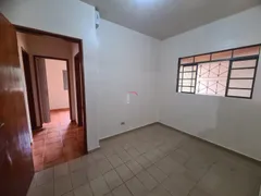 Casa com 3 Quartos à venda, 68m² no Bandeirantes, Londrina - Foto 6