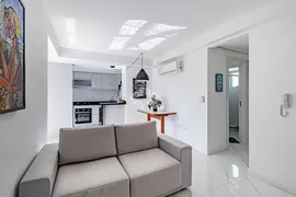 Apartamento com 2 Quartos à venda, 61m² no Camaquã, Porto Alegre - Foto 9
