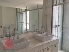 Apartamento com 3 Quartos para alugar, 222m² no Campo Belo, São Paulo - Foto 14