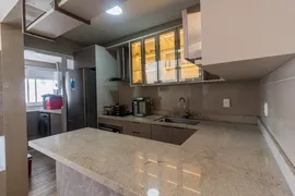 Apartamento com 3 Quartos para alugar, 82m² no Centro, Florianópolis - Foto 35
