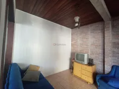 Casa com 3 Quartos à venda, 120m² no Niterói, Canoas - Foto 3