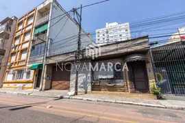 Casa com 5 Quartos para alugar, 300m² no Santa Cecília, Porto Alegre - Foto 1