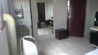 Casa com 3 Quartos à venda, 190m² no Laranjeiras, Uberlândia - Foto 9