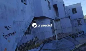 Casa com 5 Quartos à venda, 260m² no Fátima, Fortaleza - Foto 2