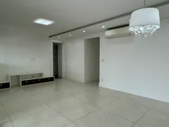 Apartamento com 3 Quartos para alugar, 130m² no Jardim Dom Bosco, São Paulo - Foto 2
