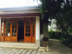 Casa com 3 Quartos à venda, 121m² no Mosela, Petrópolis - Foto 2