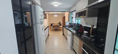 Sobrado com 3 Quartos à venda, 254m² no Riacho Grande, São Bernardo do Campo - Foto 3