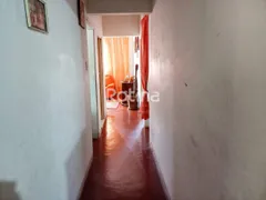 Casa com 4 Quartos à venda, 156m² no Tabajaras, Uberlândia - Foto 5