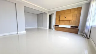 Apartamento com 3 Quartos à venda, 112m² no Boa Vista, Porto Alegre - Foto 4