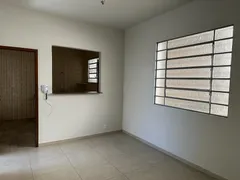 Casa Comercial com 7 Quartos para alugar, 260m² no Santa Efigênia, Belo Horizonte - Foto 3