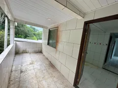 Apartamento com 2 Quartos para alugar, 150m² no Mantiquira, Duque de Caxias - Foto 13