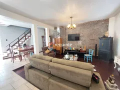 Casa com 3 Quartos para alugar, 160m² no Centro, Pelotas - Foto 2
