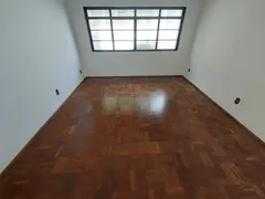 Casa com 3 Quartos à venda, 225m² no Jardim Marivan, Araraquara - Foto 4