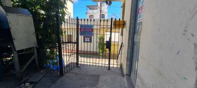 Casa com 2 Quartos para alugar, 60m² no Barro Vermelho, São Gonçalo - Foto 4