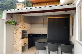Casa com 3 Quartos à venda, 133m² no Mosela, Petrópolis - Foto 44