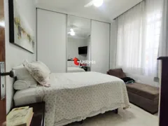 Casa com 5 Quartos à venda, 303m² no Nova Cachoeirinha, Belo Horizonte - Foto 3